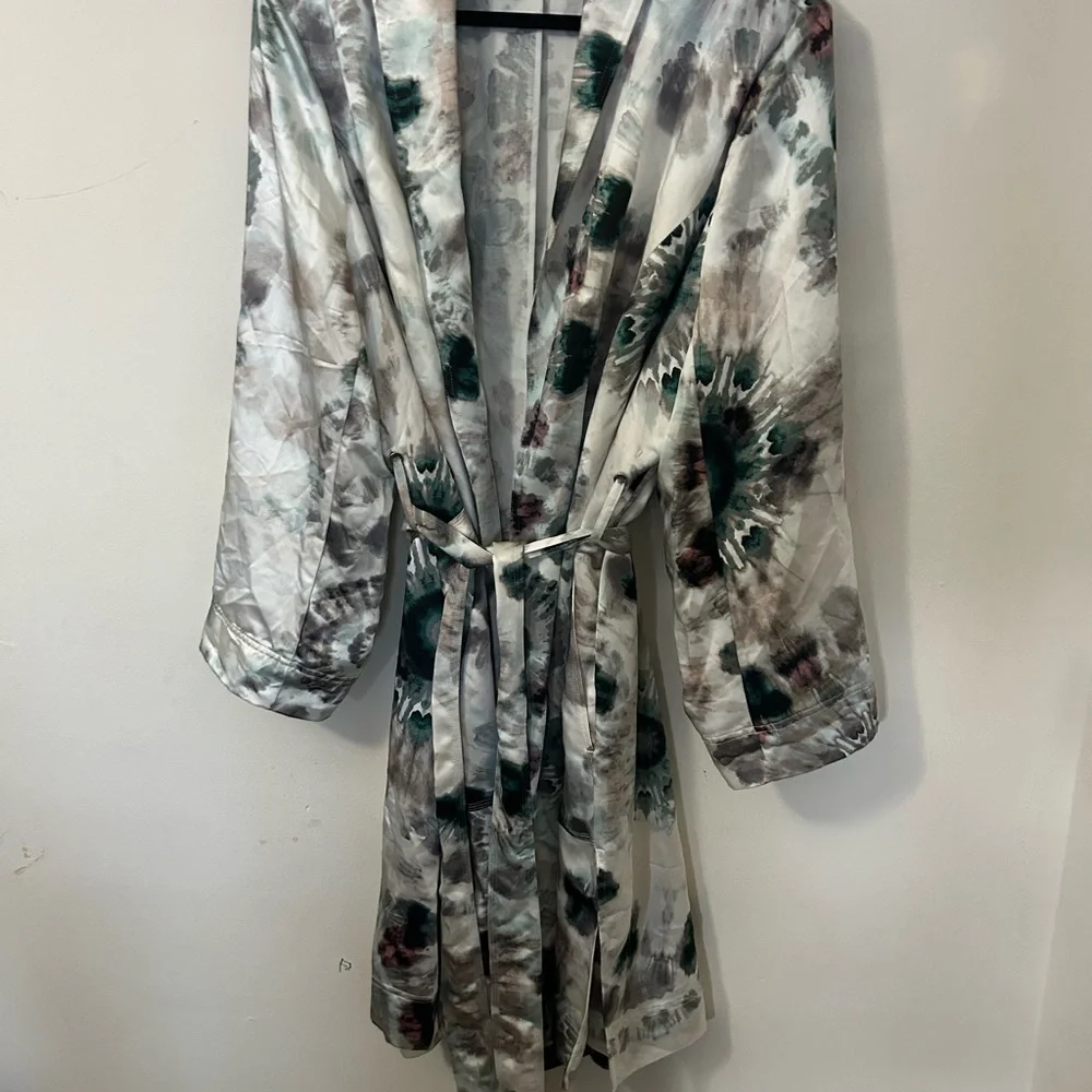 INC International Concepts Elegant Gray and Cream Coat - Picture 4 of 9